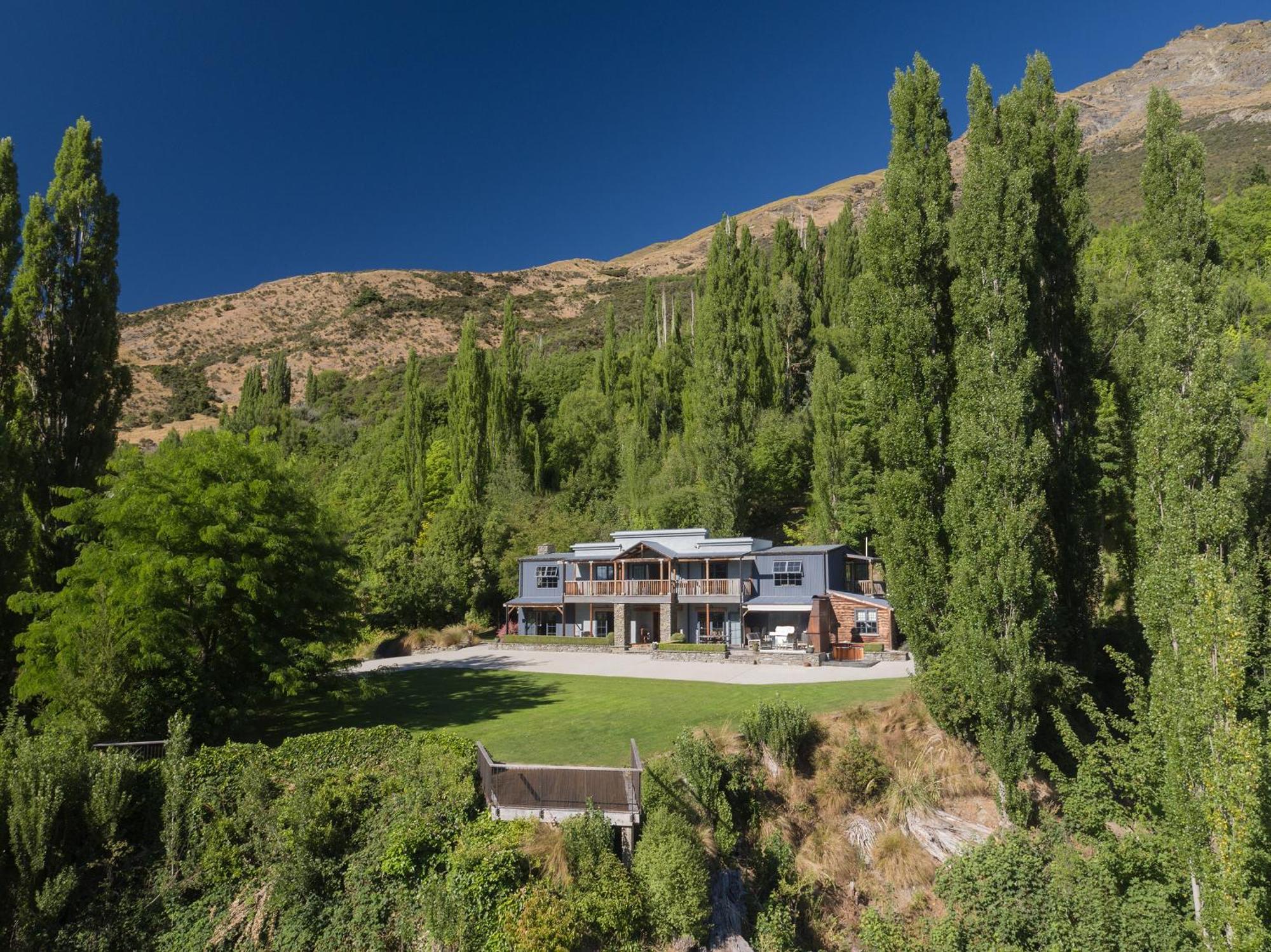 Moonlight Escape Lodge كوينستاون المظهر الخارجي الصورة